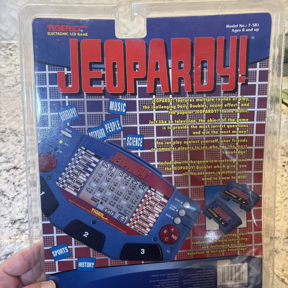 Jeopardy‎ Vintage 1995 Tiger Electronics Handheld Electronic LCD Game New Sealed